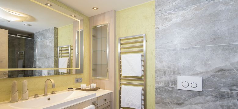 STOCK resort: Alpine Lodge III image #3