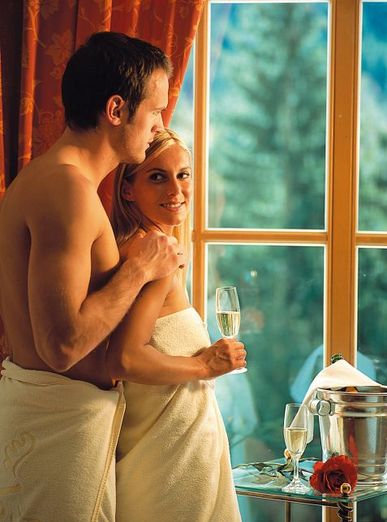 ROMANTIC/"Moments Exklusiv" - 3 Tage zu Zweit