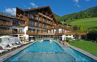 &nbsp;Godetvi due giorni estivi nel 5 stelle Andreus Golf & Spa Resort! dal 08.08 fino il 10.08 due notti a partire da Euro 320 a persona incl. Mezza pensione &nbsp;
