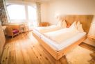 simonlehner hotels: feistererhof - Familienzimmer " Aussicht" mit Südbalkon