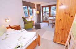 Biohotel Schratt Zimmer Einzelzimmer Bergwiese (2/2) - Berghüs Schratt