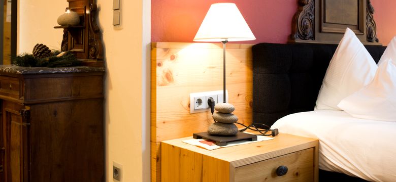 Berghotel Schlossanger Alp: Vorderes FELSENzimmer image #3