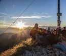 7x6 Sonnenaufgang und Sonnenuntergang küssen die Dolomiten